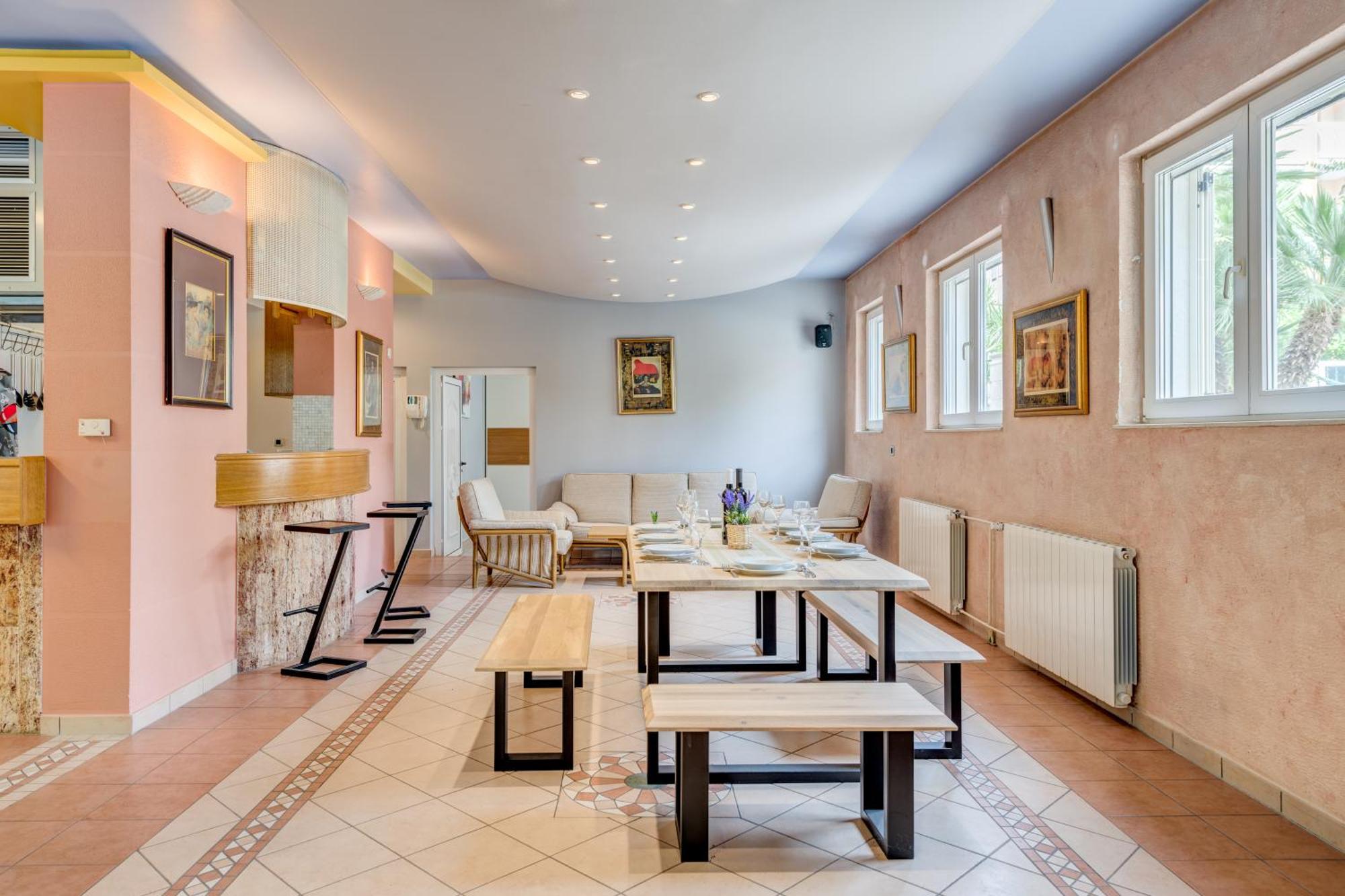 Blue Dolphin Apartment - Private Indoor Pool, Jacuzzi, Garden Spalato Esterno foto